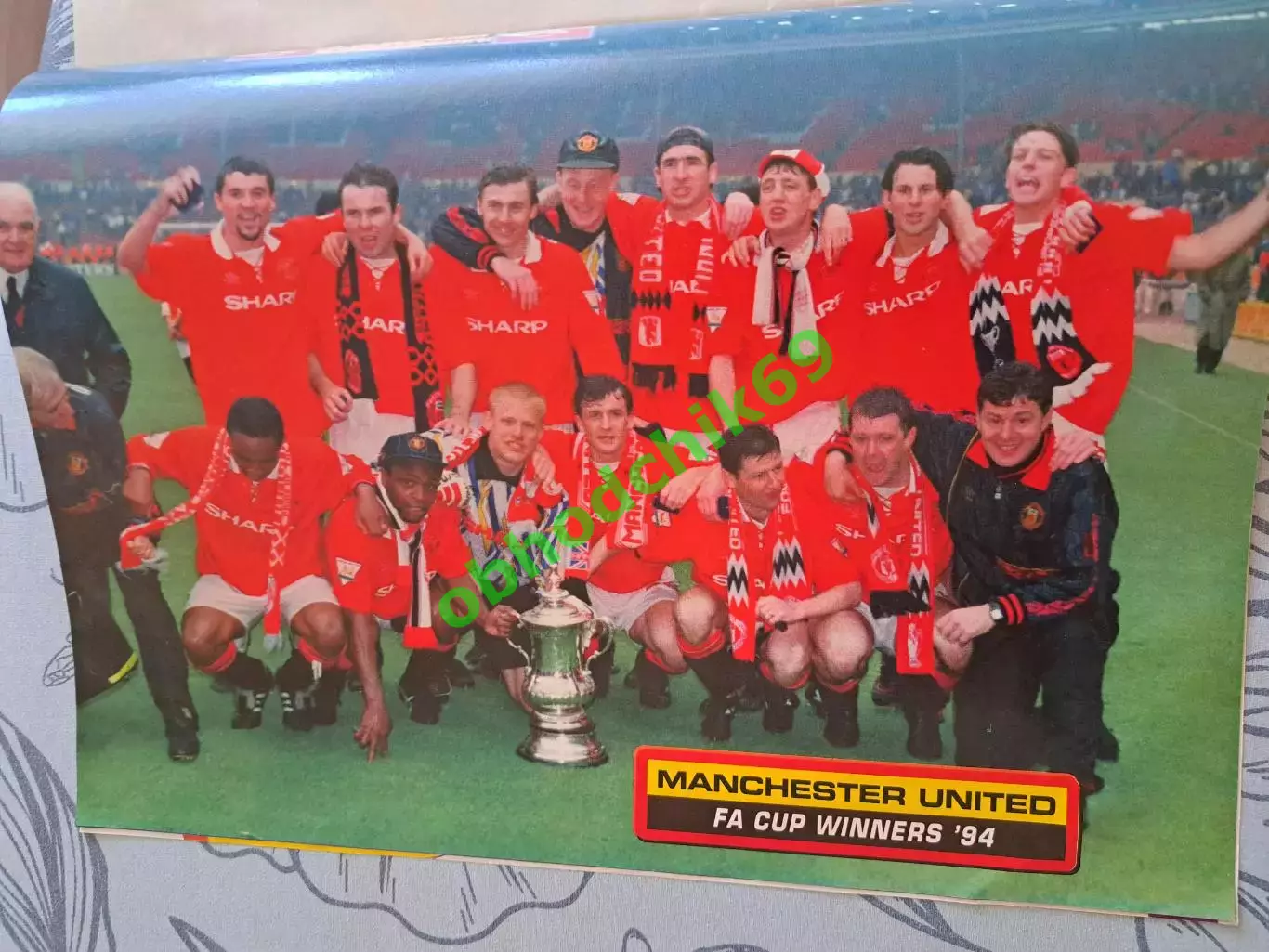Журнал MATCH 1994 ( вкладка)Постер Manchester United представление команд к ЧМ
