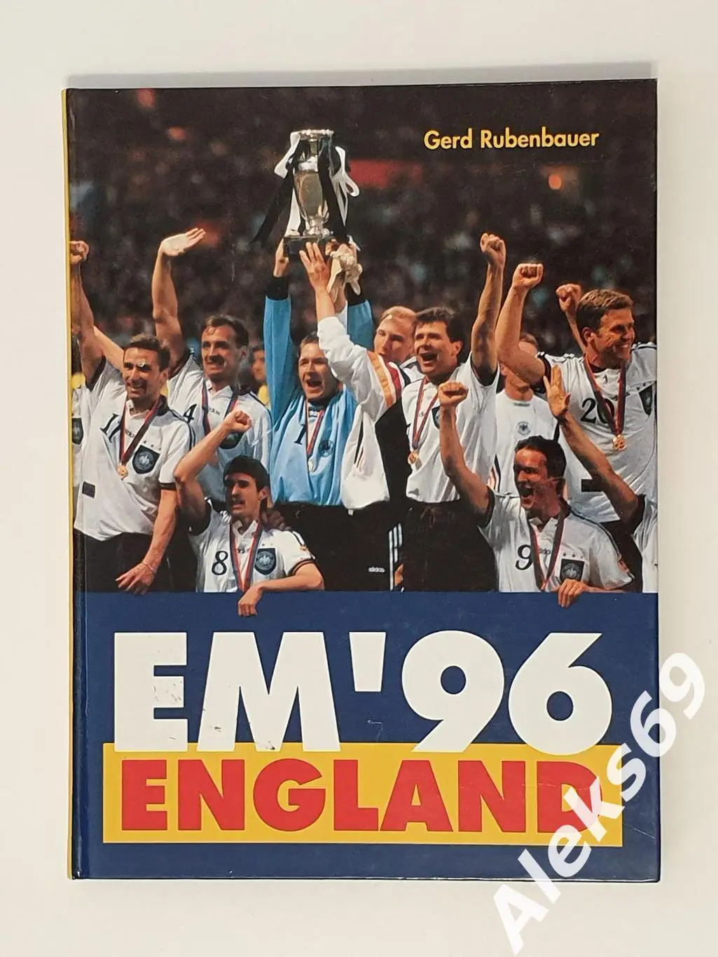 Фотоальбом Чемпионат Европы по футболу 1996.