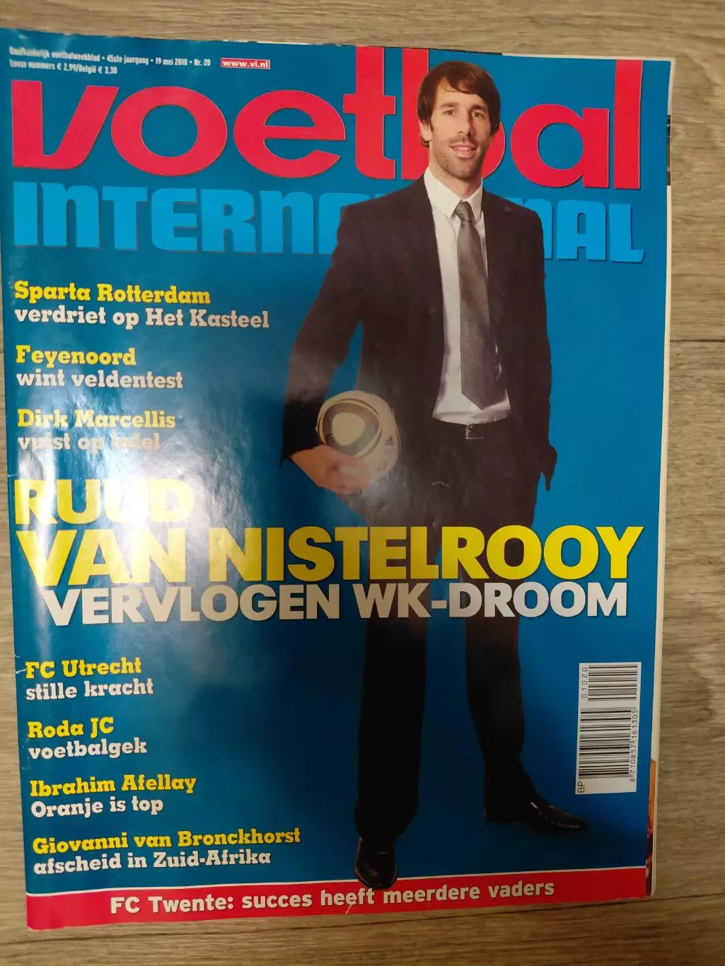 Voetball International.2010