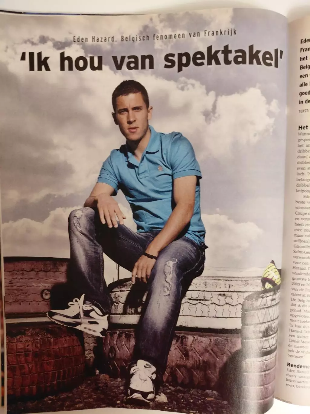 Voetball International.2011 6
