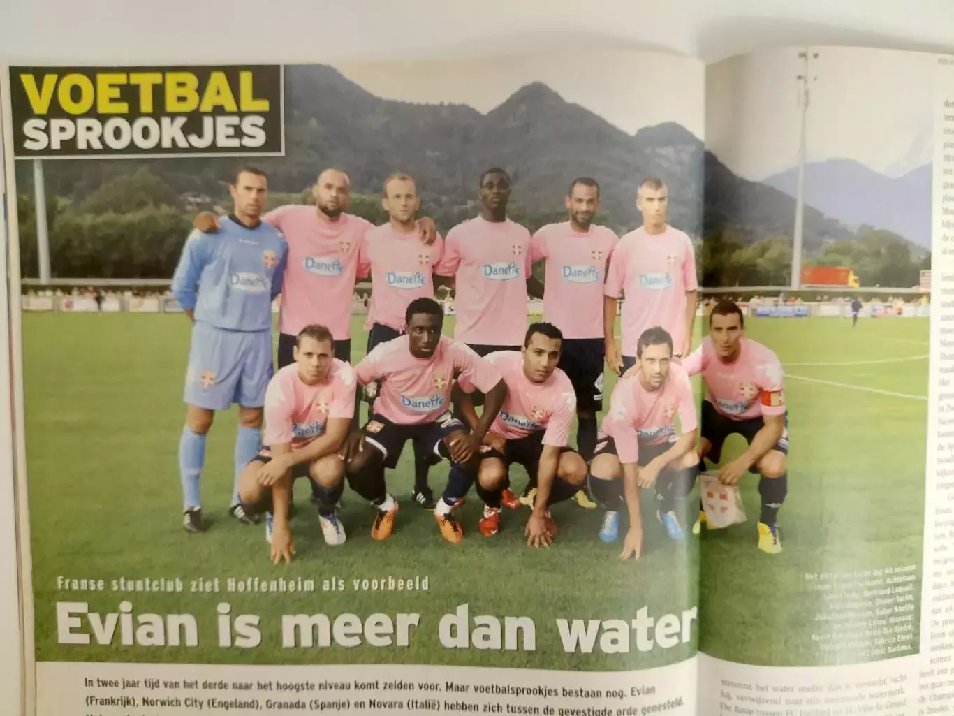 Voetball International.2011 1