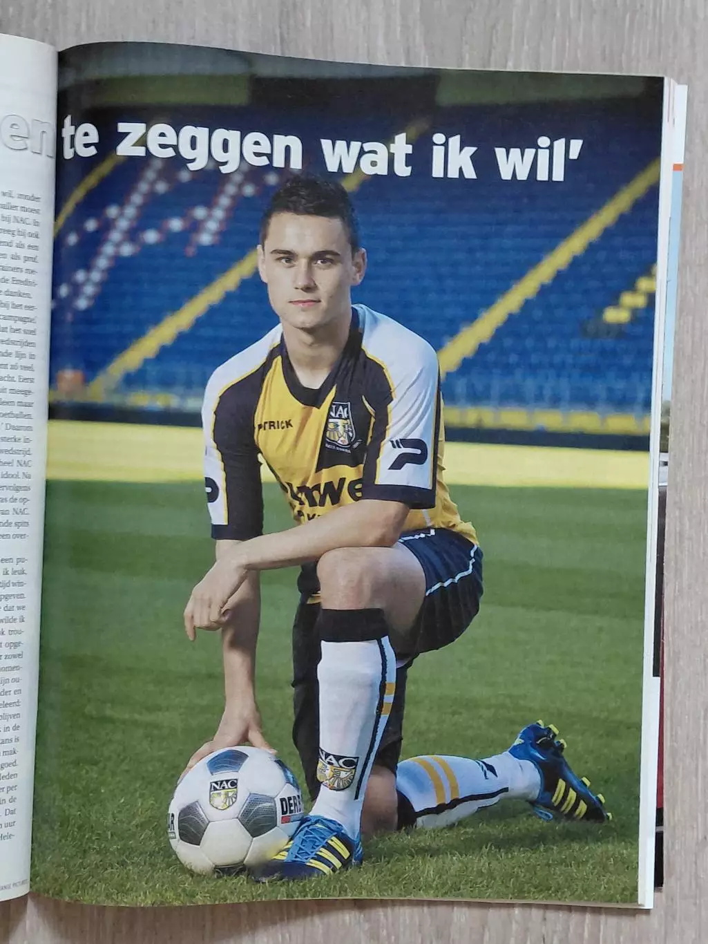 Voetball International.2011 2