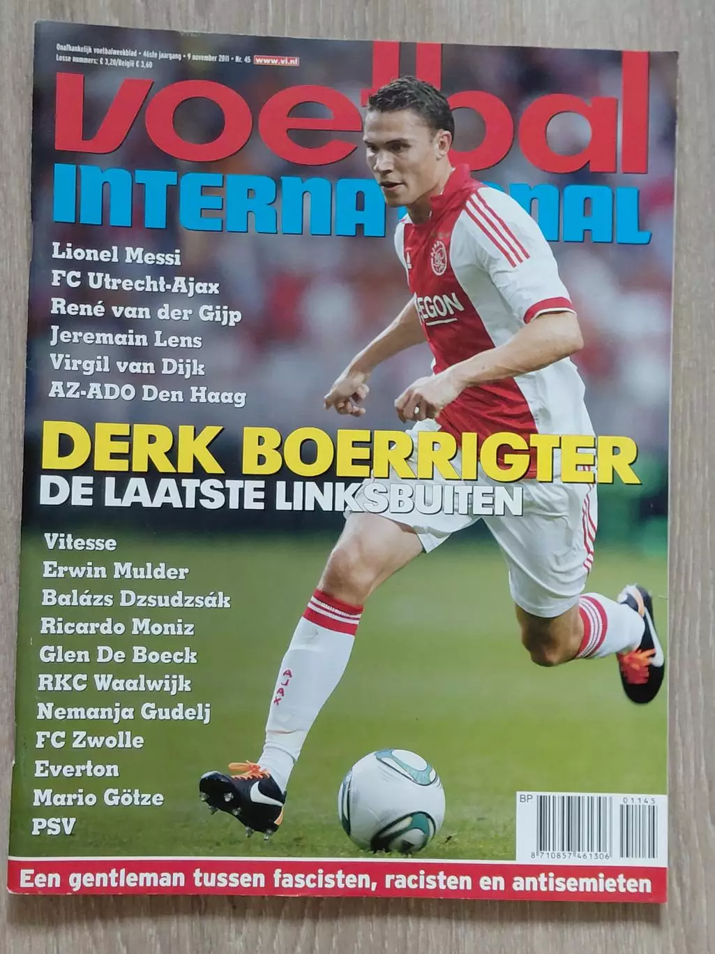 Voetball International.2011