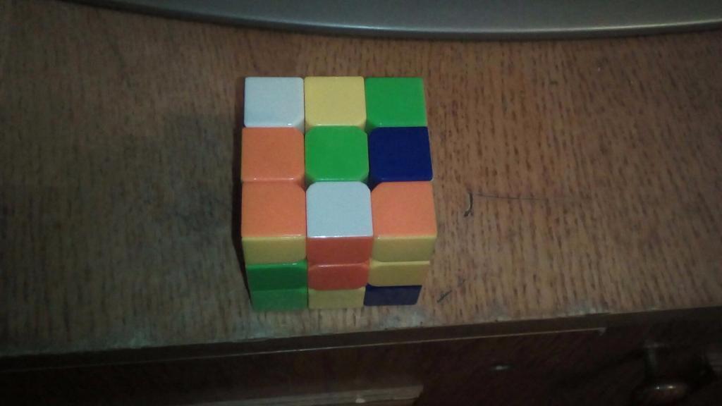 Проффесиональный кубик рубик 1
