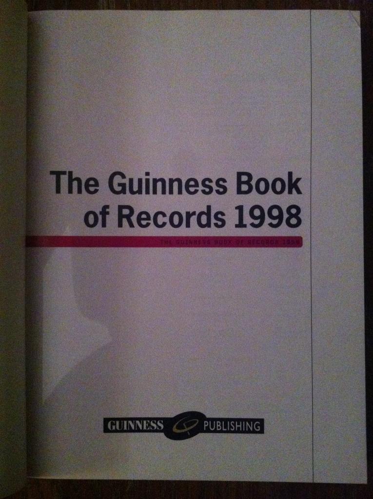Книга Рекордов Гиннесса 1998. Оригинал. GUINNESS WORLD RECORDS 1998. 1