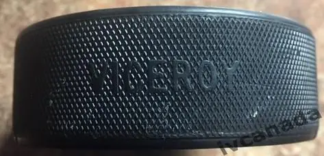 Шайба''Торонто Мейпл Лифс'' Bobby Baun №21 (Toronto Maple Leafs), NHL, Canada. 2