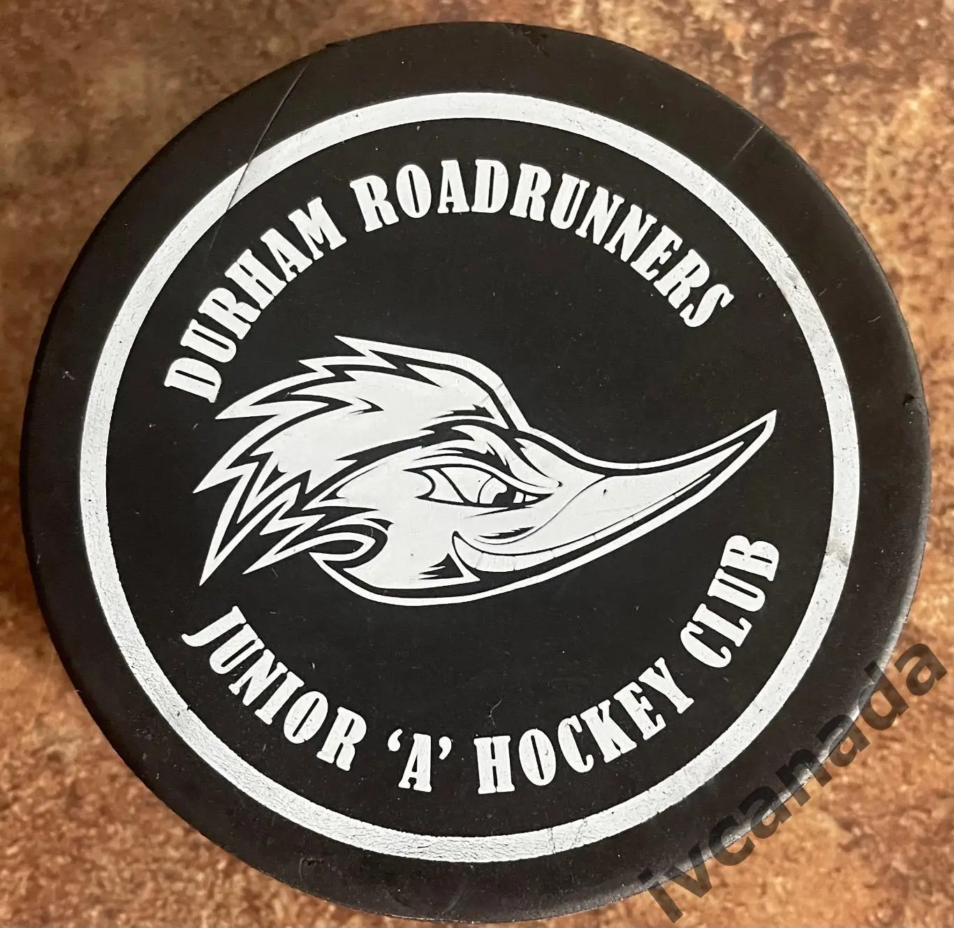 Шайба хоккейный клуб «DURHAM ROADRUNNERS» Канада