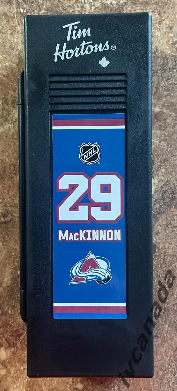 Хоккей НАТАН МАККИННОН MacKINNON №29 набор с клюшкой Tim Hortons 2020-2021, NHL 1