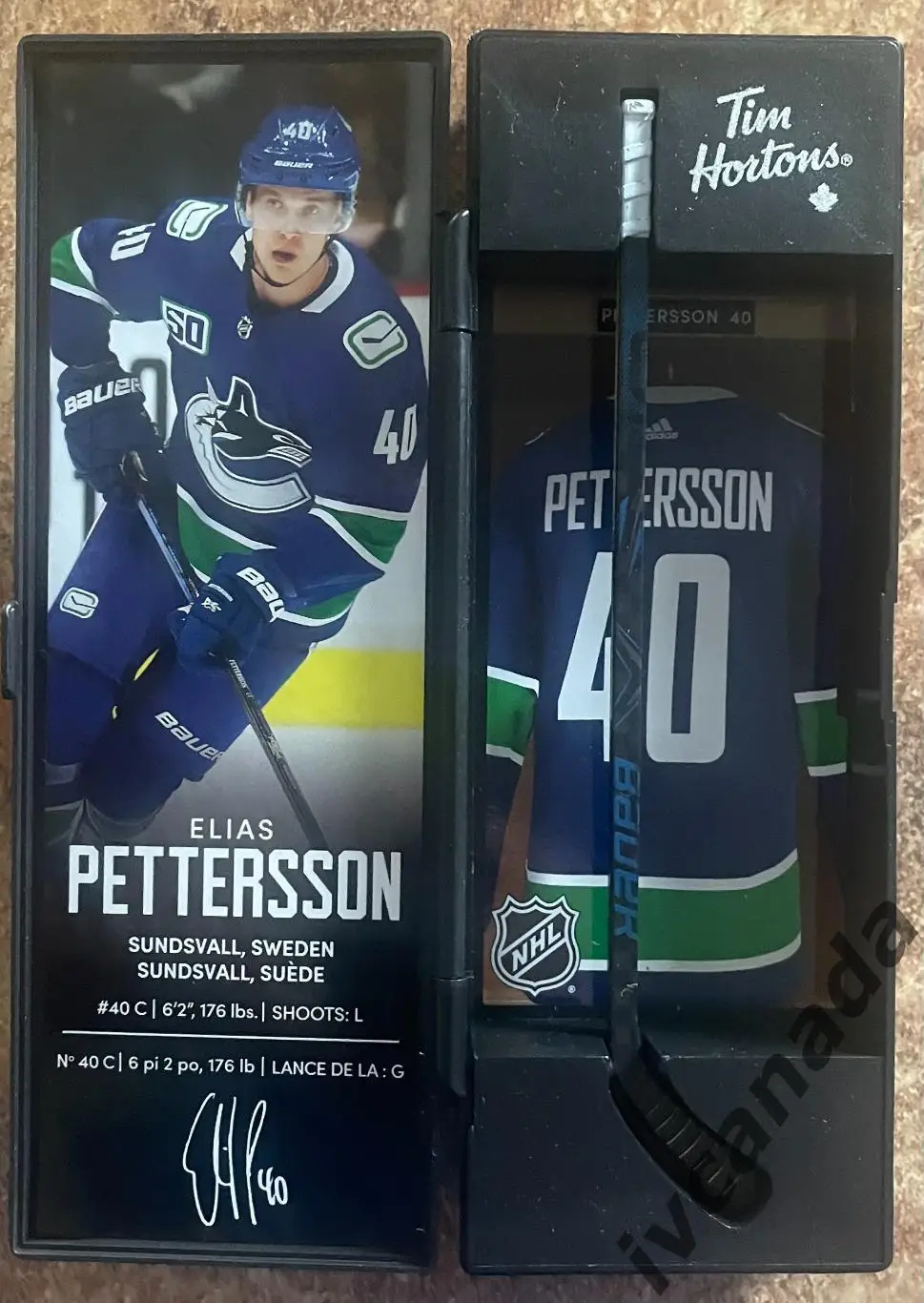 Хоккей ЭЛИАС ПЕТТЕРССОН PETTERSSON №40 набор с клюшкой Tim Hortons 2020-2021 NHL