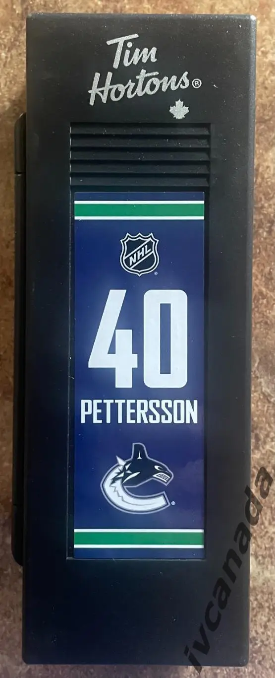 Хоккей ЭЛИАС ПЕТТЕРССОН PETTERSSON №40 набор с клюшкой Tim Hortons 2020-2021 NHL 1