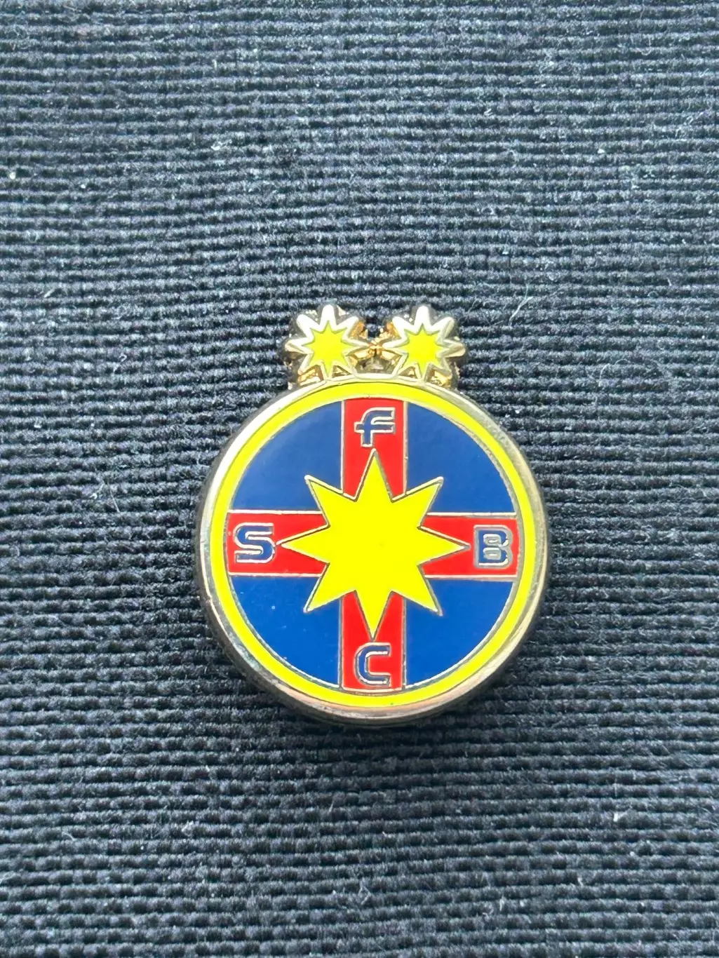 FCSB ( Бухарест ) Румунія