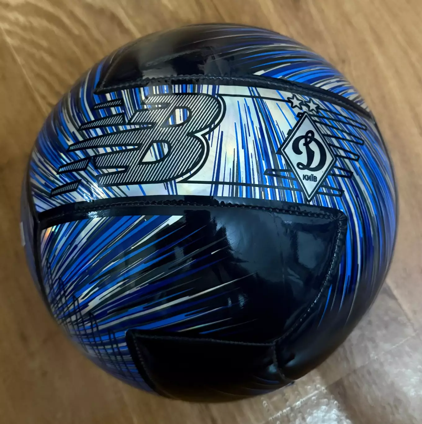 Мяч футбольный. Динамо Киев. Размер 5. Вид 2
