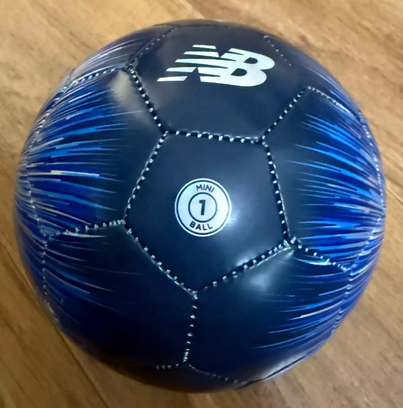 Мяч. Динамо Киев. Размер 1 (мини). Вид 1 1