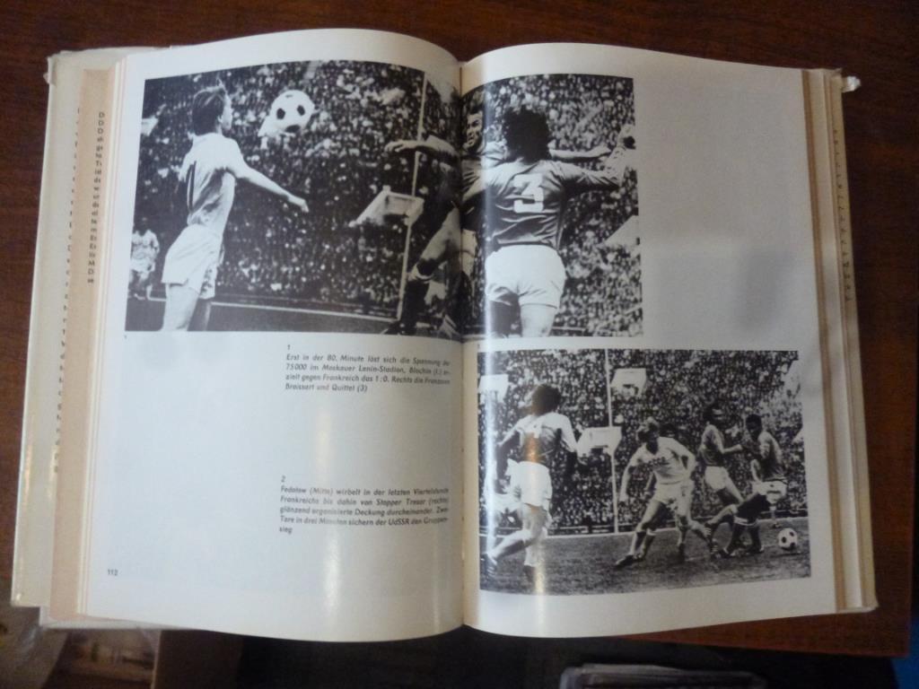 Книга - фотоальбом Чемпионат мира по футболу 1974 3