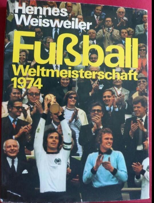 ЧЕМПИОНАТ МИРА ПО ФУТБОЛУ 1974 ГЕРМАНИЯ . ИЗД. ФРГ МНОГО СТАТИСТИКИ И ФОТО