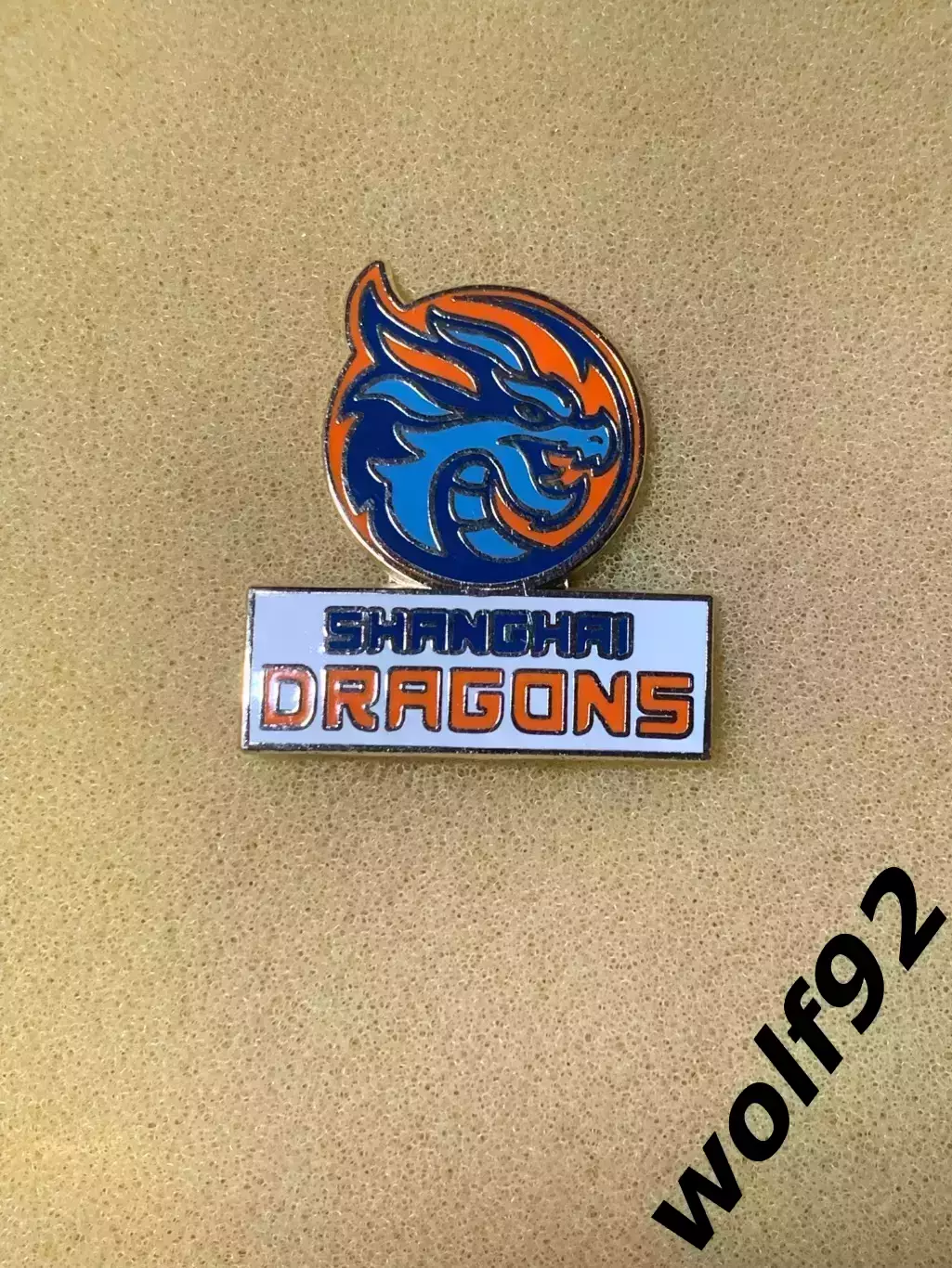Знак Хоккей ХК Шанхайские Драконы Китай (1) / КХЛ / 2025 1