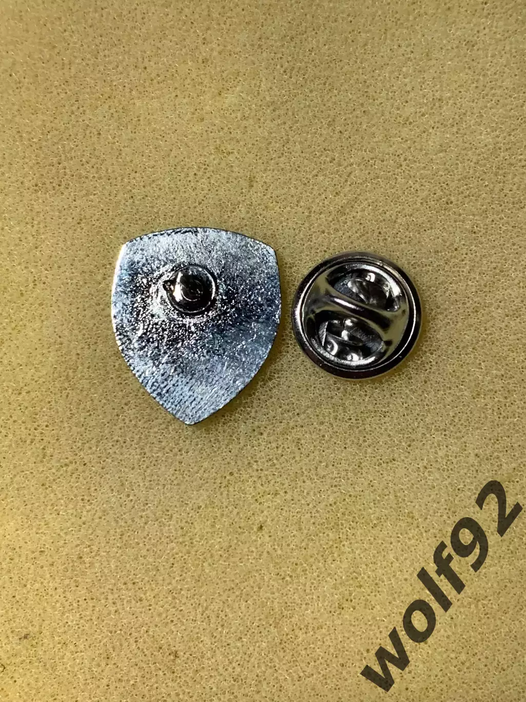 Знак ФК Мельбурн Виктори Австралия (1) /Melbourne Victory FC / 2016 1