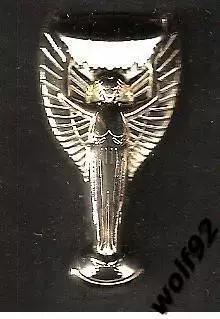 Знак Кубок Мира Золотая Богиня Нике (2) / Ретро / 2019 (размер 35х20 мм)