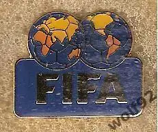 Знак Международная Федерация Футбола ФИФА/FIFA(12)официальный 2000е Arthur Gross