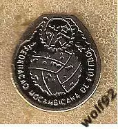 Знак Федерация Футбола Мозамбик (1) / Пр-во Швеция / 1990-е гг.