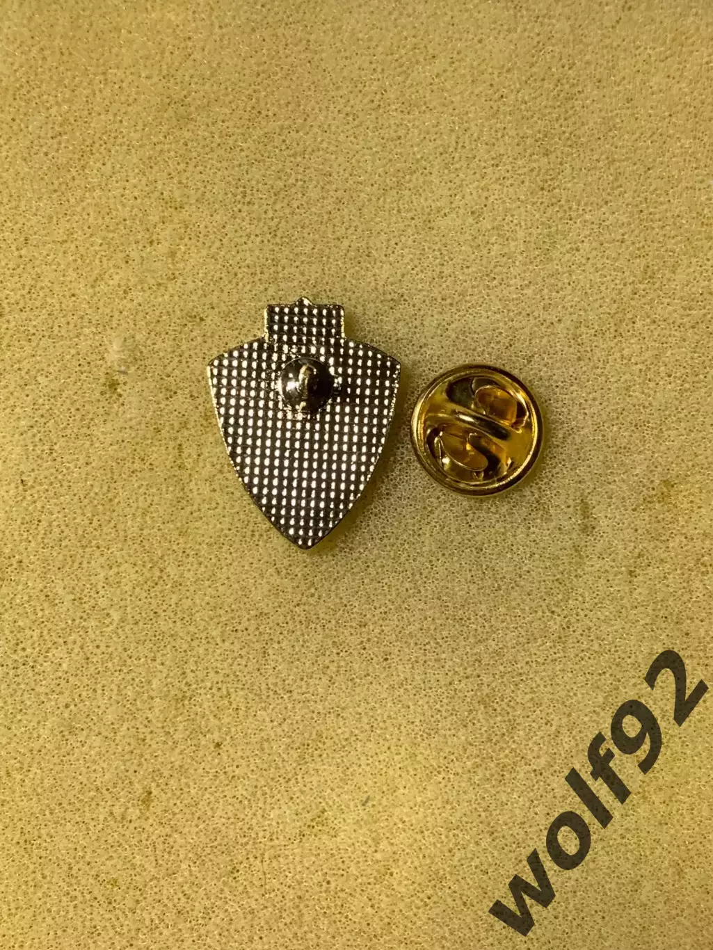 знак Федерация Футбола Коморские Острова (1) / 2020-21 1