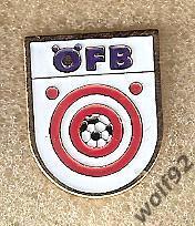Знак Федерация Футбола Австрия (2) Производство Швеция 1990-е гг.