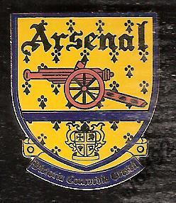 Знак Арсенал Англия (4) / Arsenal FC / 1990-е гг. / размер 32х26 мм