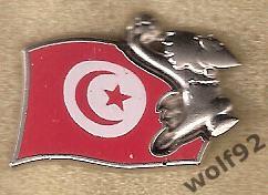 Знак ЧМ 1998 Франция (25) / Тунис / Флаг / Официальный ARTHUS-BERTRAND