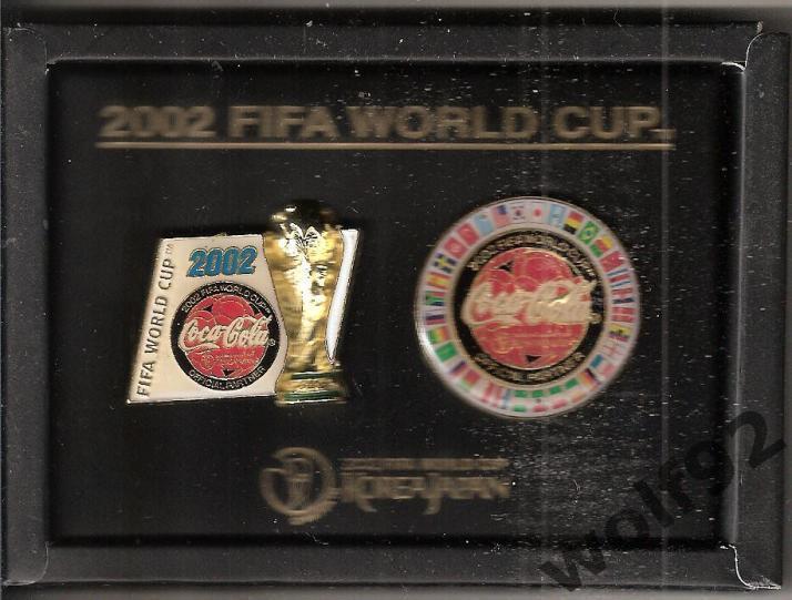 Значки ЧМ 2002 Корея/Япония (35) /Набор 2шт/Coca Cola /Официальный @1999 FIFA TM