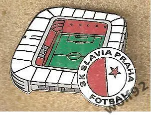 Знак Славия Прага (1) / SK Slavia Praha / Стадион Синобо Стэдиум 2016-18