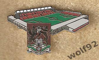 Знак Нортхэмптон Таун Англия (5) / Northampton Town FC /Стадион Сиксфилдс /2021