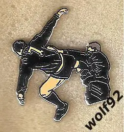 Знак Манчестер Юнайтед Англия(70) /MUFC /Эрик Кантона /2018-19