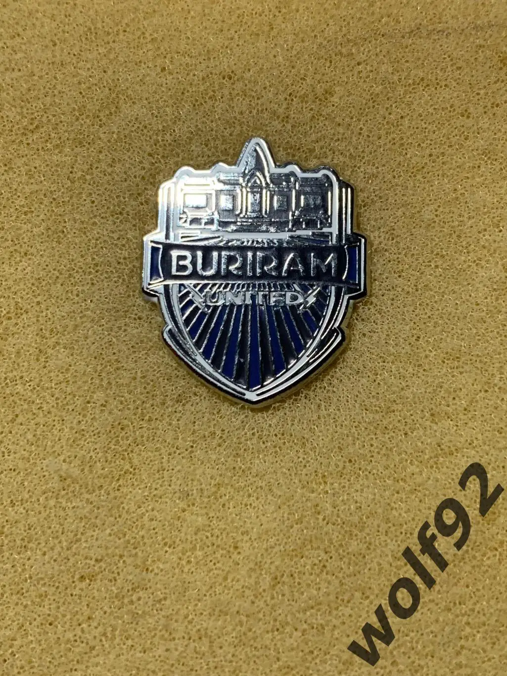 Знак ФК Бурирам Юнайтед Таиланд (1) / Buriram United F.C. / 2013 1