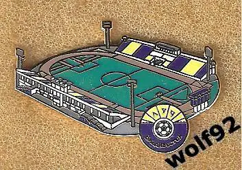 Знак ФК Луч Владивосток (2) / Стадион Динамо / 2021