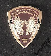 Знак ФК Муангтонг Юнайтед Тайланд (1) / Muangthong United F.C. / 2013