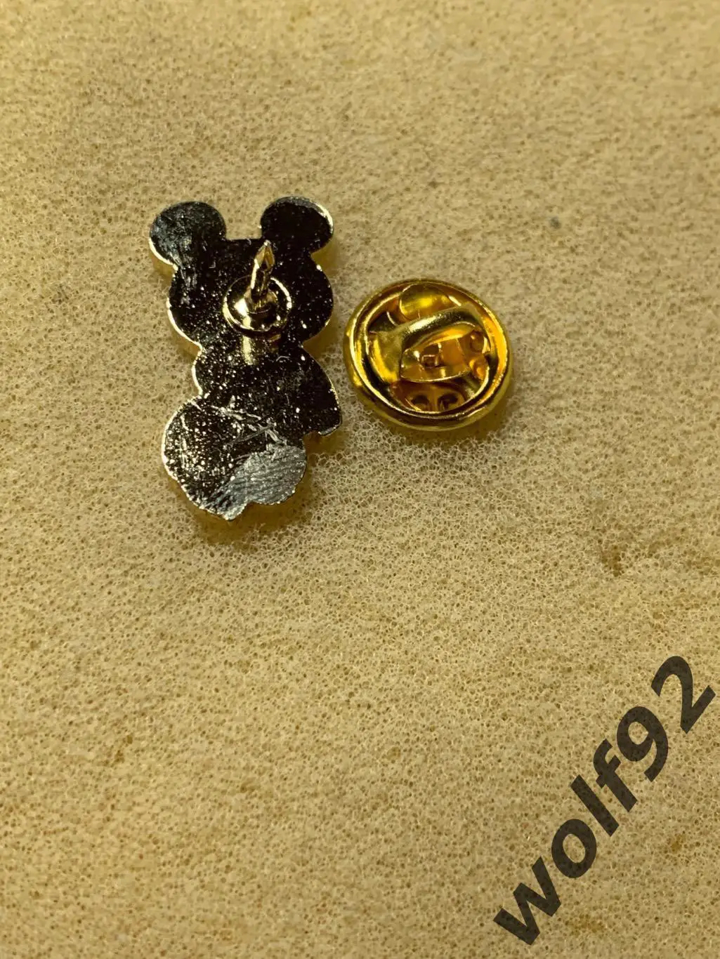 Знак Спартак Москва / Мишка Олимпийский (1) / 3D / Ретро / 2010-е гг. 1