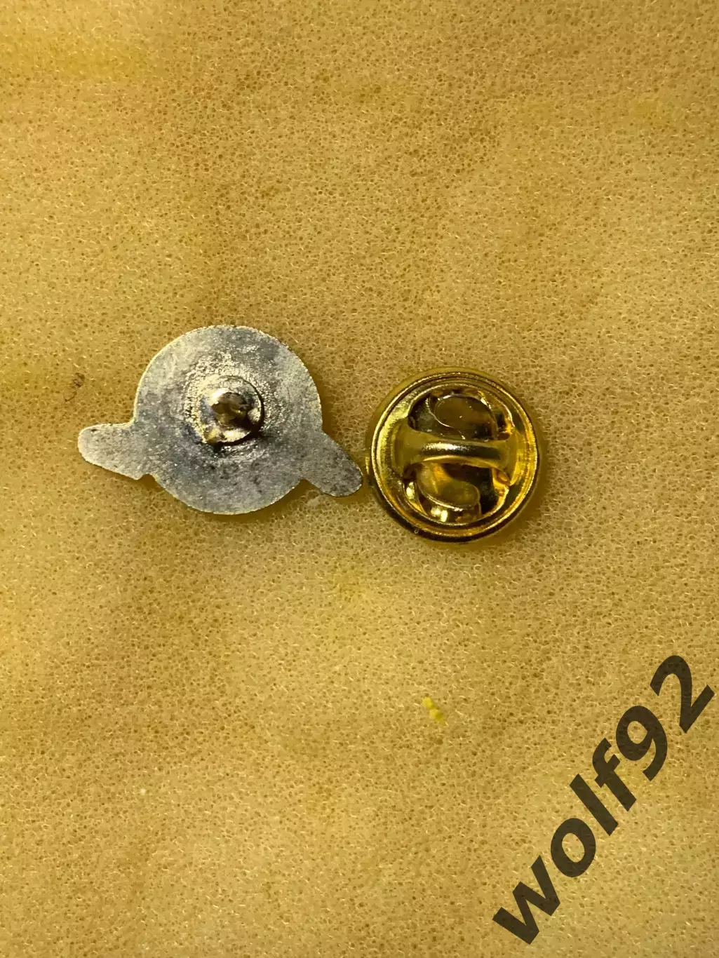 Знак Хоккей Спартак Москва Кабан/Клюшка / малый /2000-е (размер 19х12 мм) 1