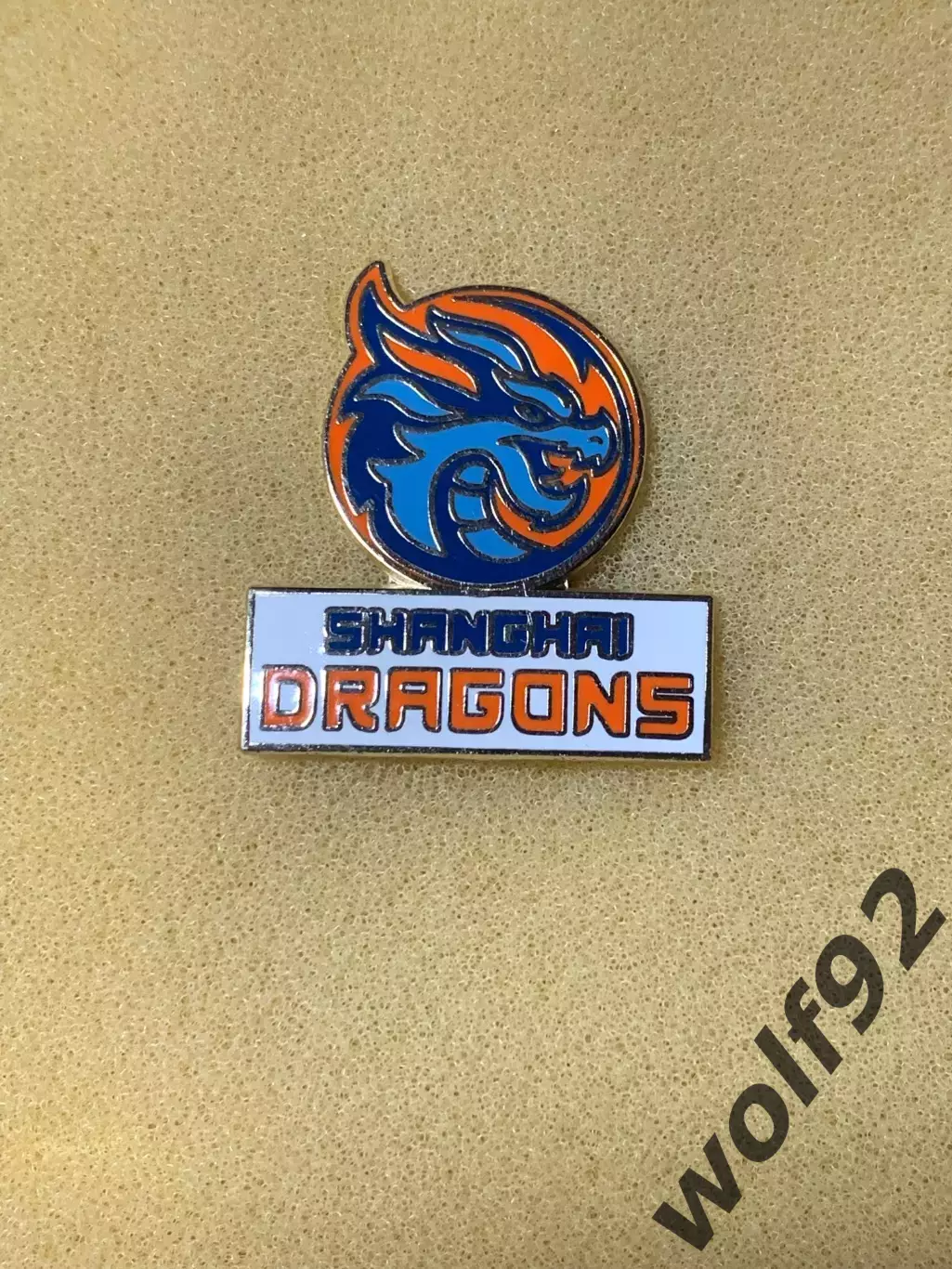 Знак Хоккей ХК Шанхайские Драконы Китай (1) / КХЛ / 2025 1