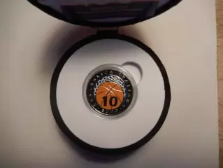 10 евро 2021 год. Италия. 100 лет со дня основания федерации баскетбола Италии.