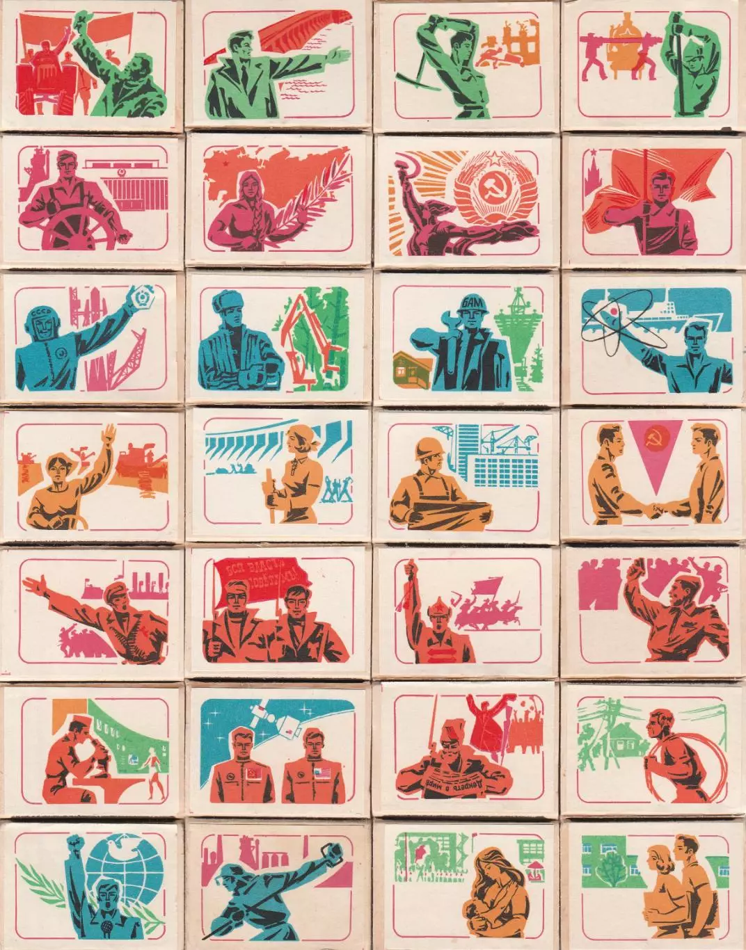 Сувенирный набор спичек 1917-1977. 2