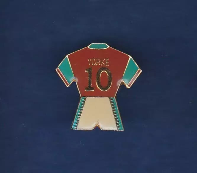 Aston Villa Football Club. Астон Вилла Бирмингем. Англия. Дуайт Йорк.