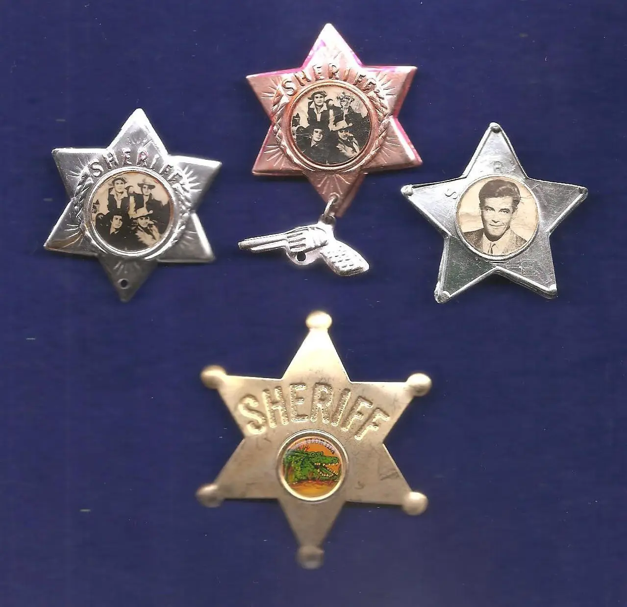 Значки Звезда шерифа. 4 шт. одним лотом.