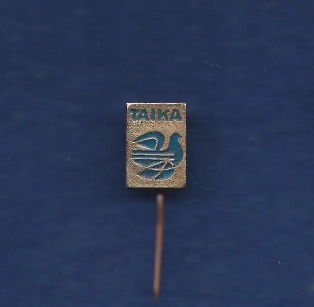 Прибалтика. Литва. (СССР) «TAIKA». ГОЛУБЬ МИРА (2)