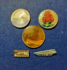 Корабли. 5 значков одним лотом.