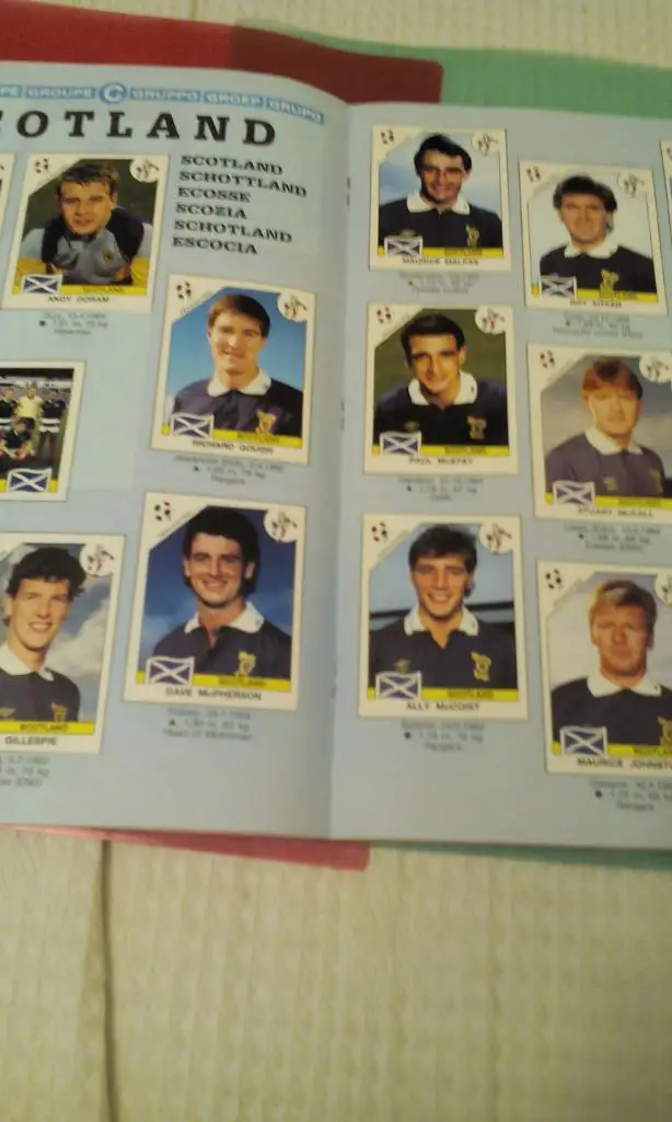 Альбом Италия 1990. Полностью собран. 2