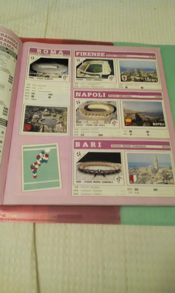 Альбом Италия 1990. Полностью собран. 3