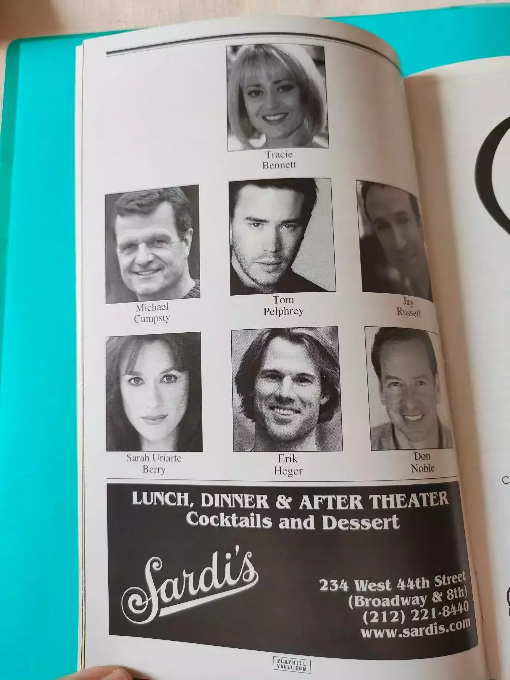 Театральная программка - Belasco Theatre с автографом Tracie Bennett. 2