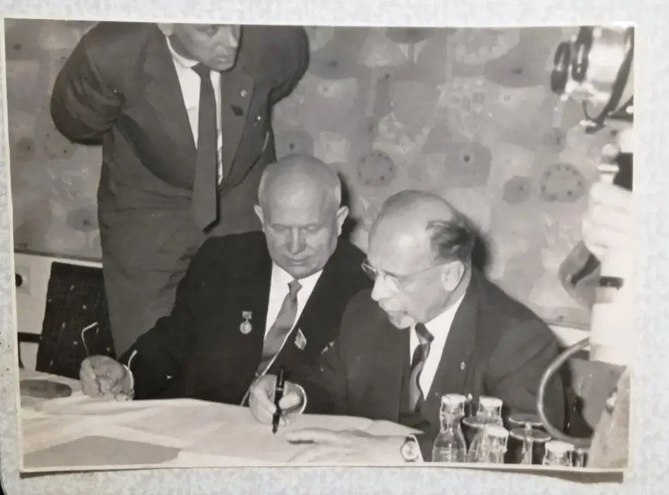 Никита Хрущев и Вальтер Ульбрихт