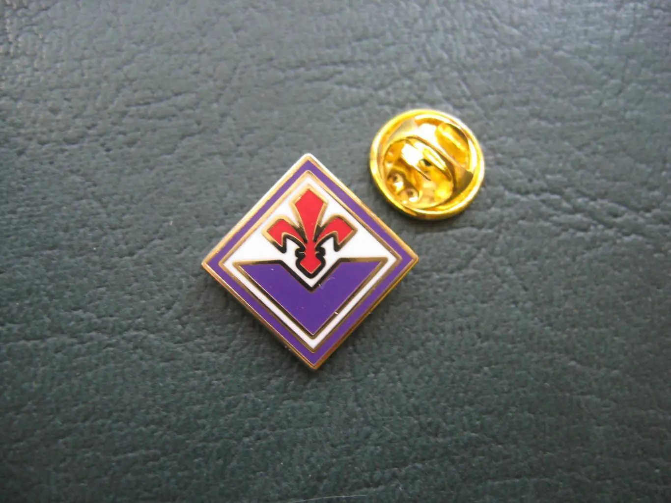 Значок ФК Фиорентина Флоренция (Эмблема новая) 2