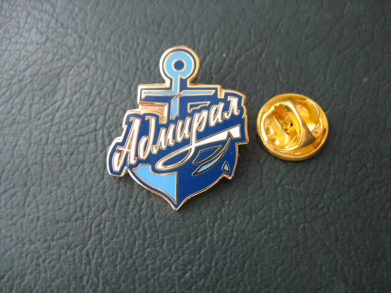 Значок ХК Адмирал Владивосток (Якорь) 1